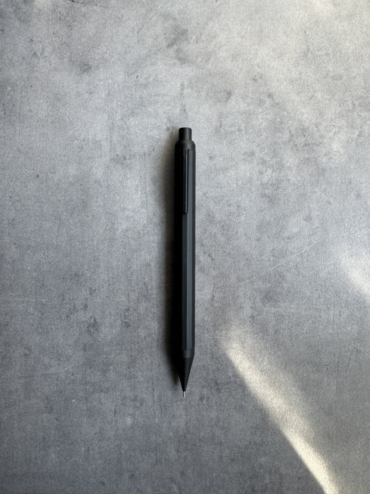 SEASAR GRAVIUM|文具YouTuberしーさーさん渾身のシャーペン、その実力は?