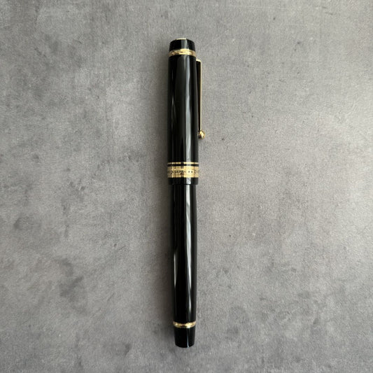パイロット「カスタム845」——書くたび惚れる漆の万年筆
