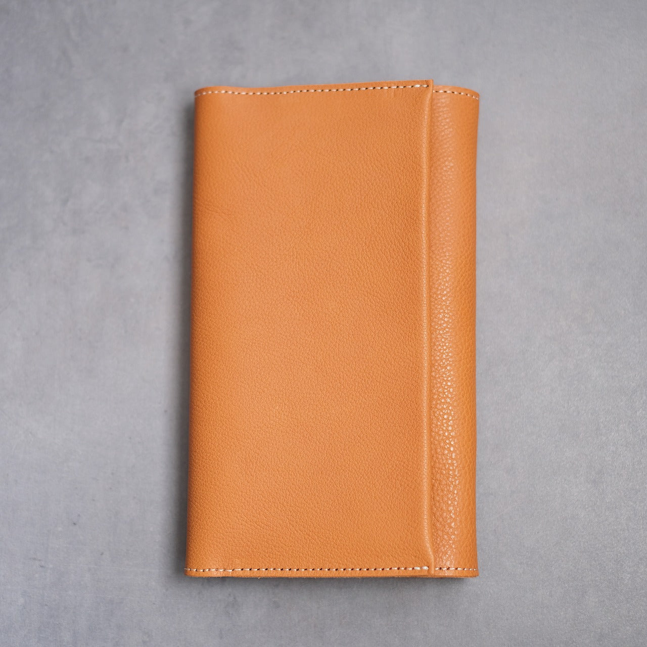 【ペブルヌメ】ペンを持ち歩く　ほぼ日weeks対応カバー　weeks MEGA対応　