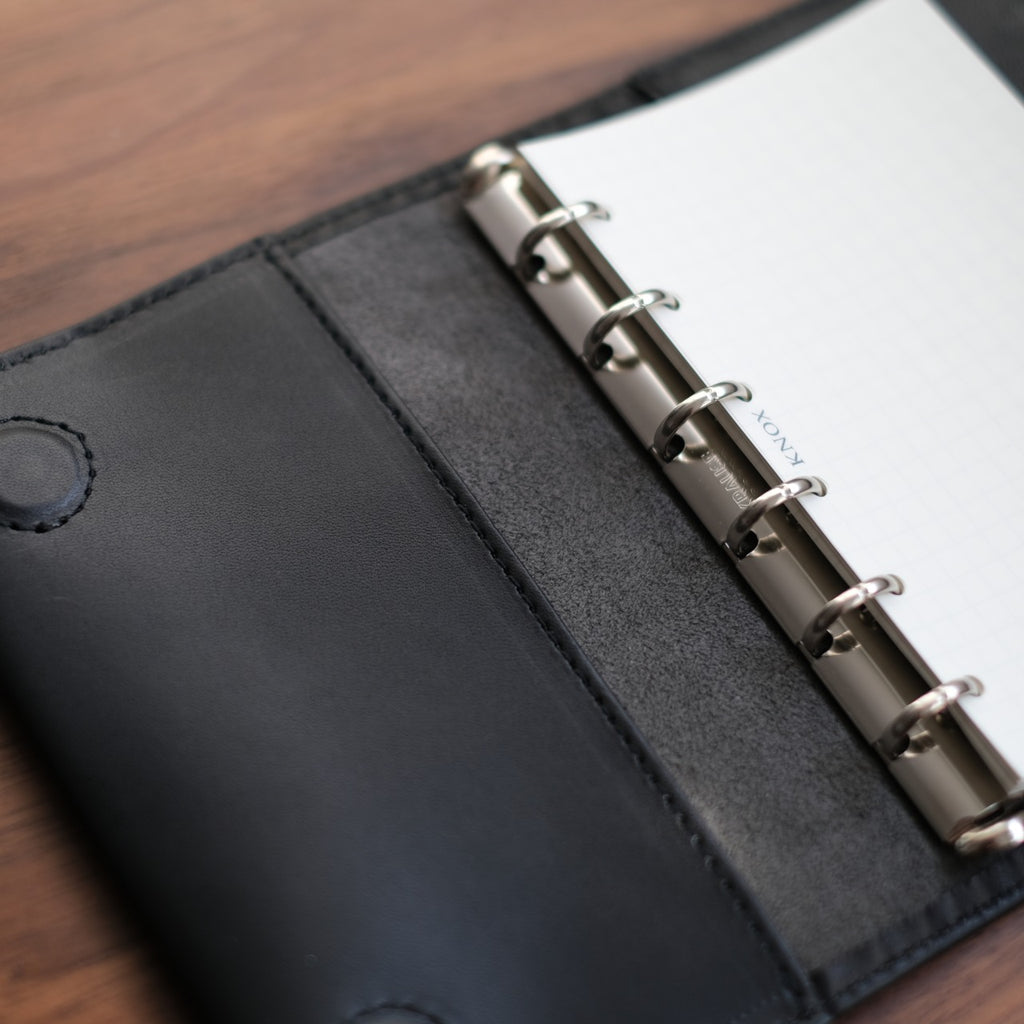 System notebook for carrying your favorite pen, M6 size, 13mm ring, Tochigi leather, made in Japan