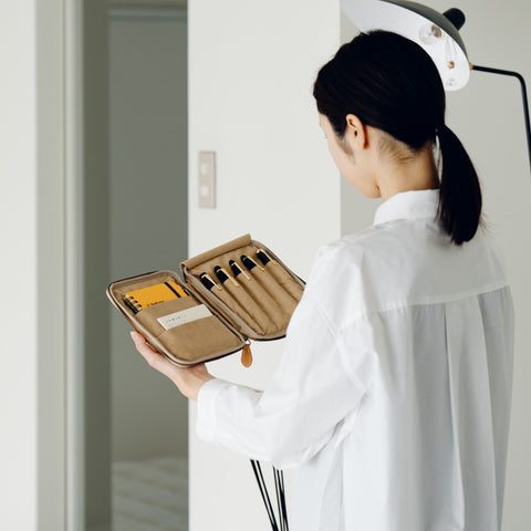 「開くたび、ときめく」　文具ポーチ　【栃木レザー】