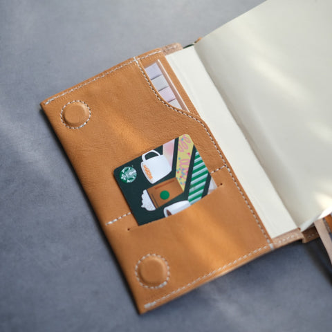Notebook cover for carrying a pen, A6 size, Tochigi leather, made in Japan
