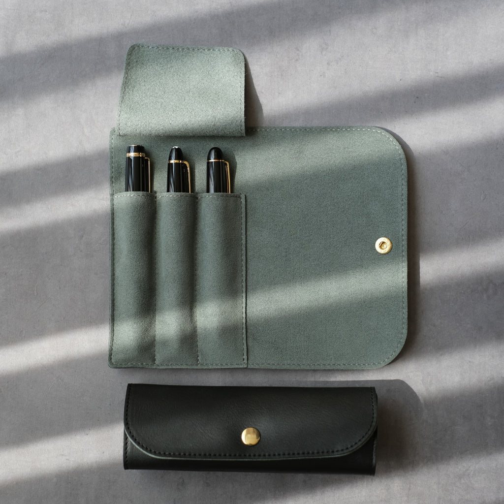 A 3-pen pencil case to carry around your 3 important pens [Tochigi Leather]
