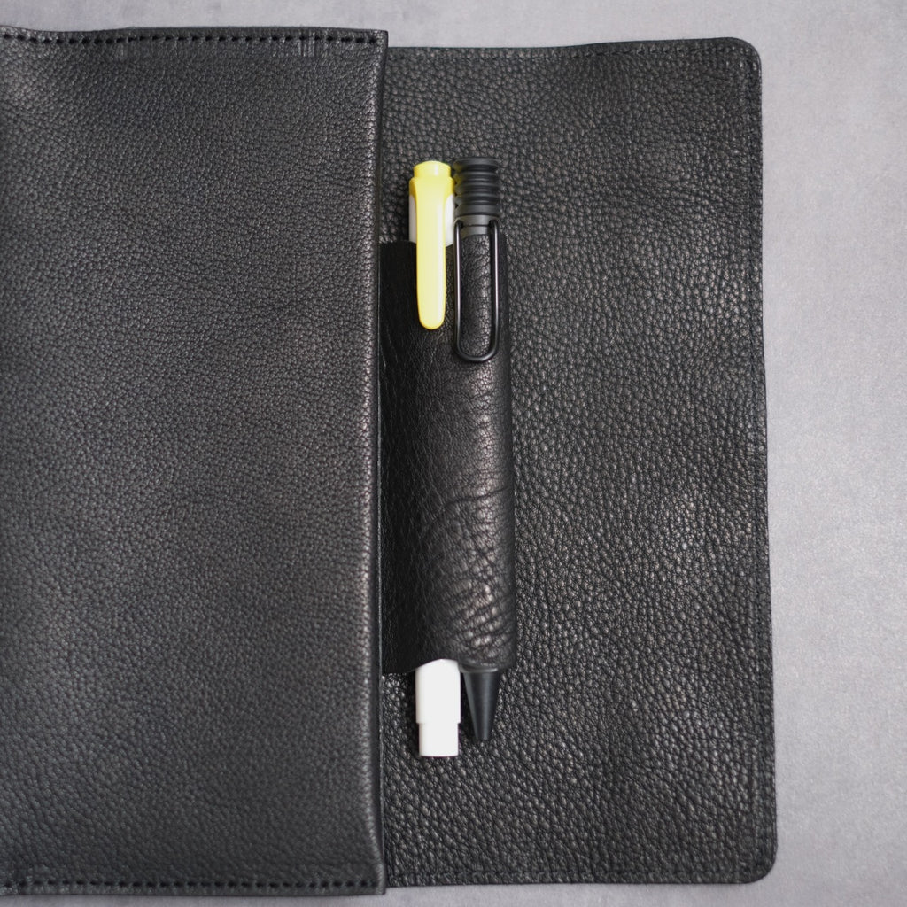 【ペブルヌメ】ペンを持ち歩く　ほぼ日weeks対応カバー　weeks MEGA対応　