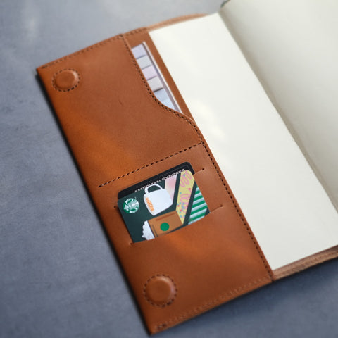 Notebook cover for carrying around a pen, A5 size, Tochigi leather, made in Japan 
