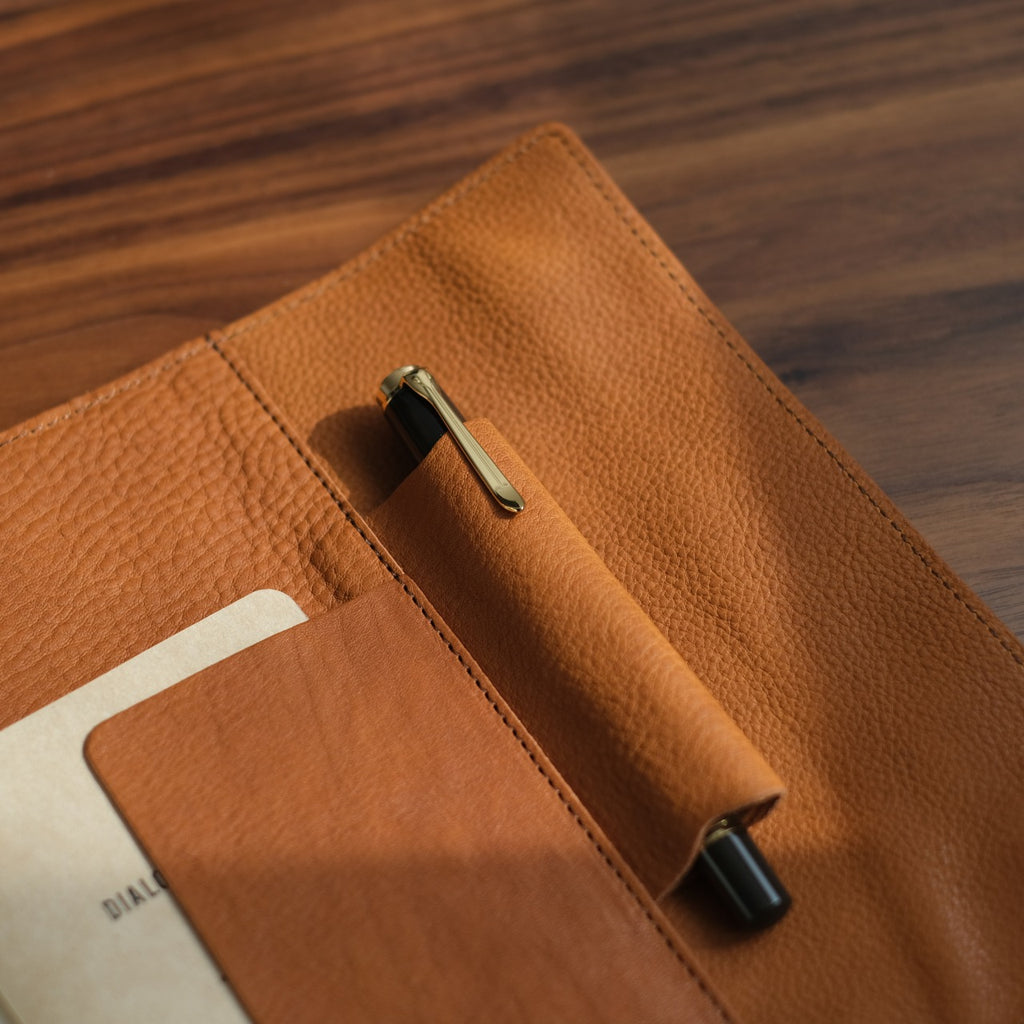 [Pebble Nume] Notebook cover for carrying around a pen A5 size