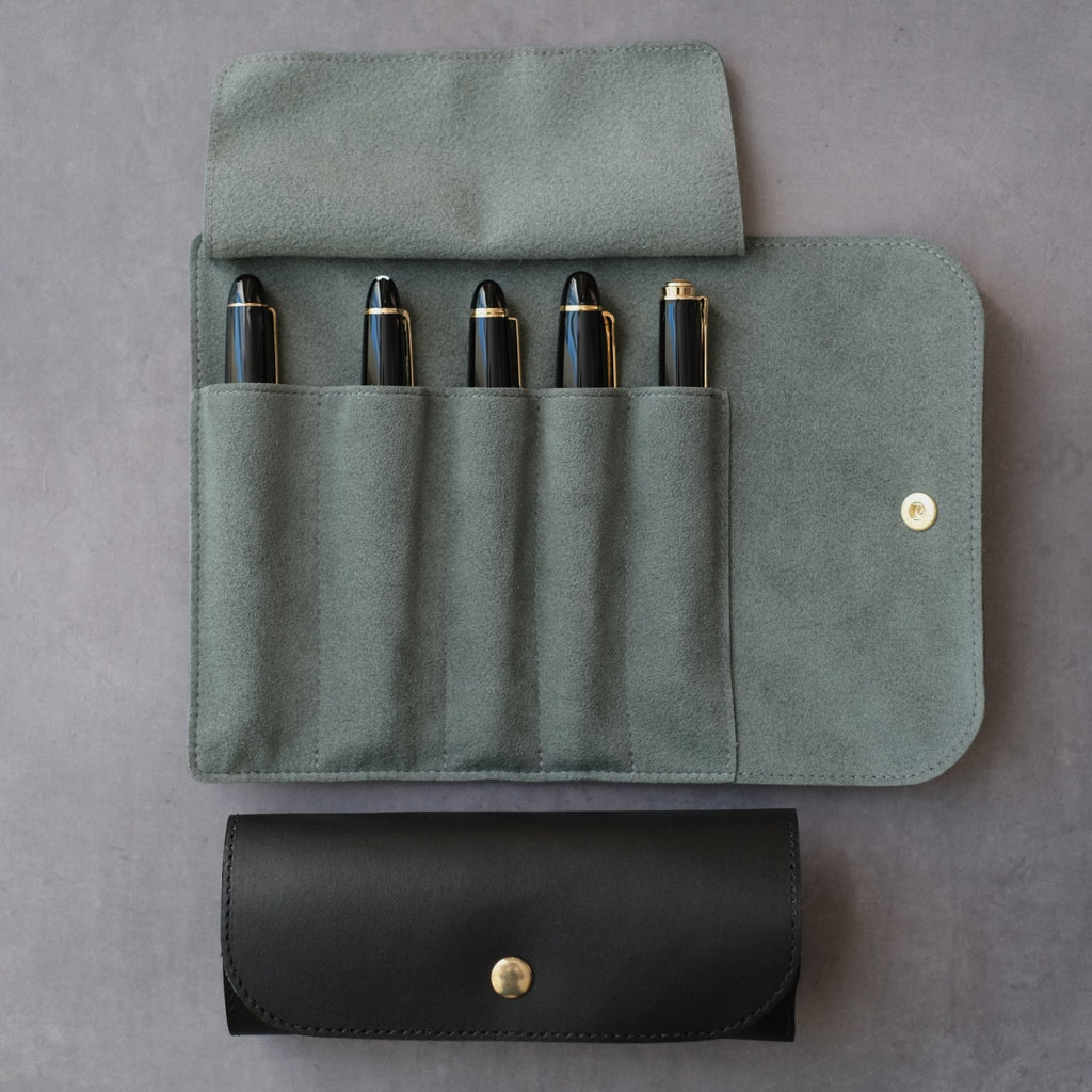 Roll pen case to protect and show off your precious pens, Tochigi leather, made in Japan