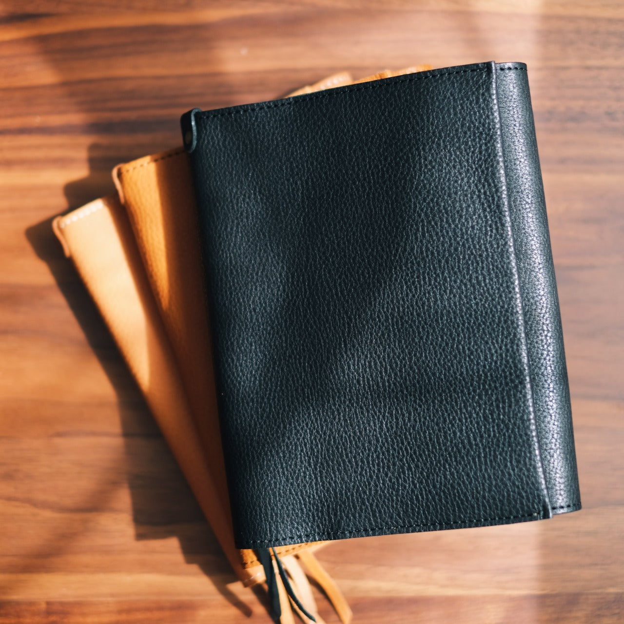 [Pebble Nume] Notebook cover for carrying around a pen A5 size