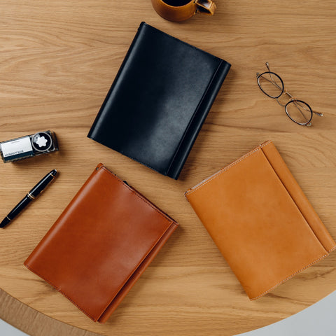Notebook cover for carrying around a pen, A5 size, Tochigi leather, made in Japan 
