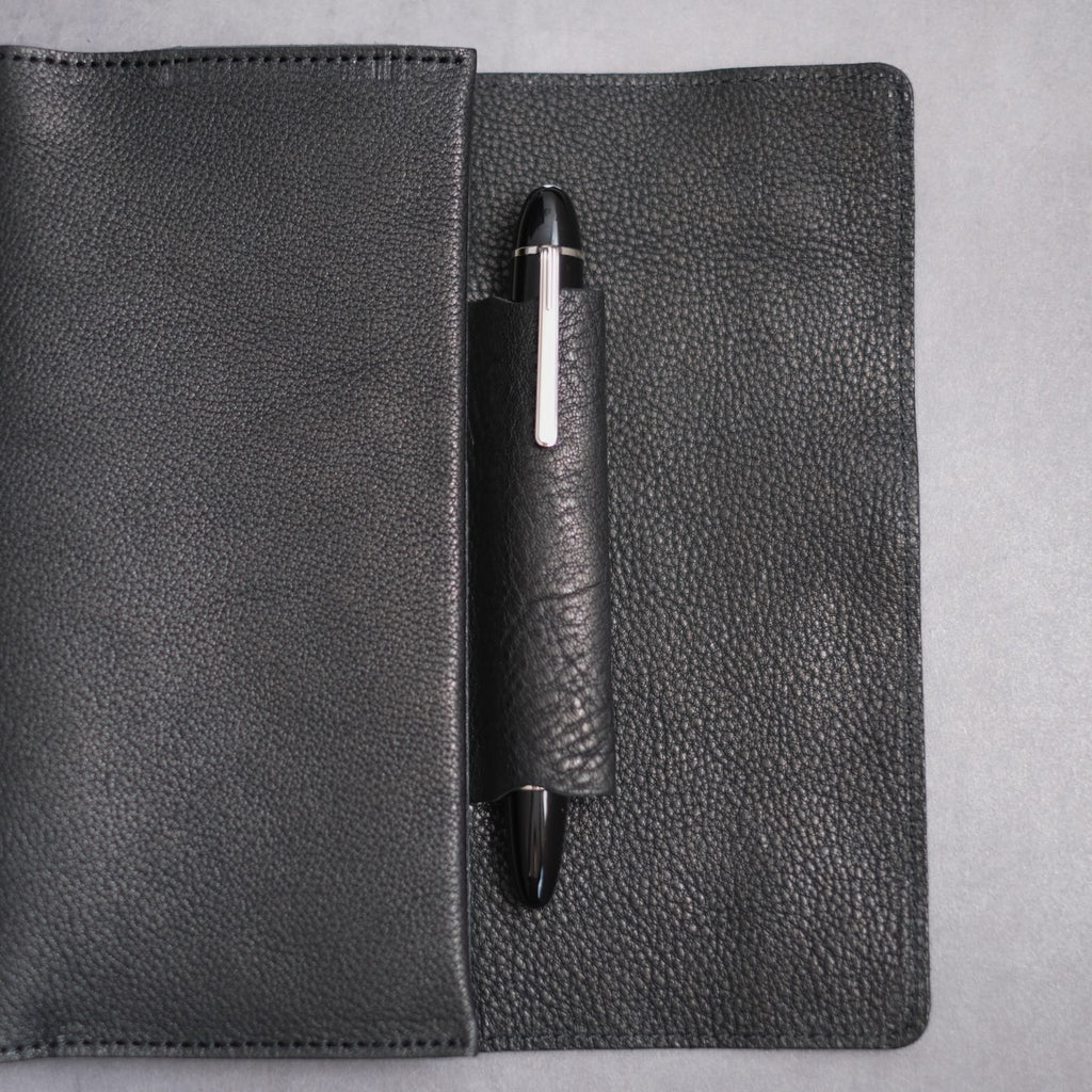 【ペブルヌメ】ペンを持ち歩く　ほぼ日weeks対応カバー　weeks MEGA対応　