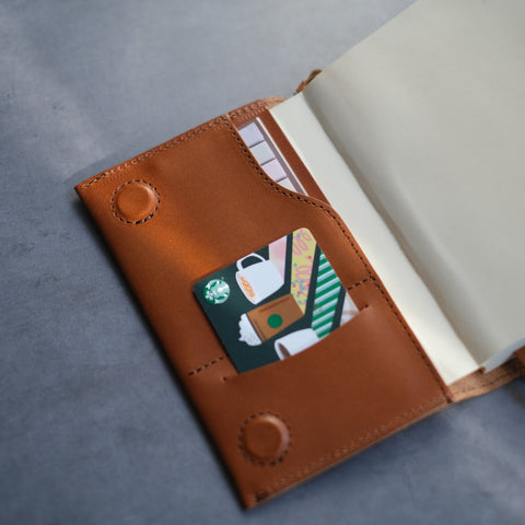 Notebook cover for carrying a pen, A6 size, Tochigi leather, made in Japan
