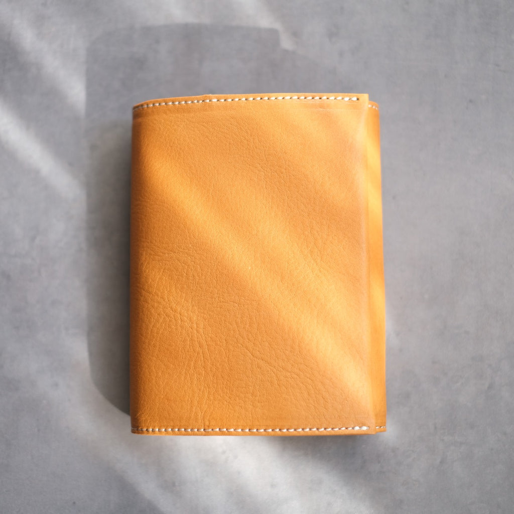 System notebook for carrying your favorite pen, M6 size, 13mm ring, Tochigi leather, made in Japan