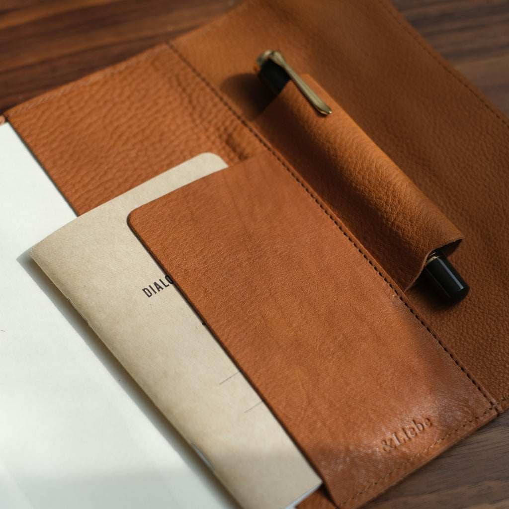 [Pebble Nume] Notebook cover for carrying around a pen A5 size
