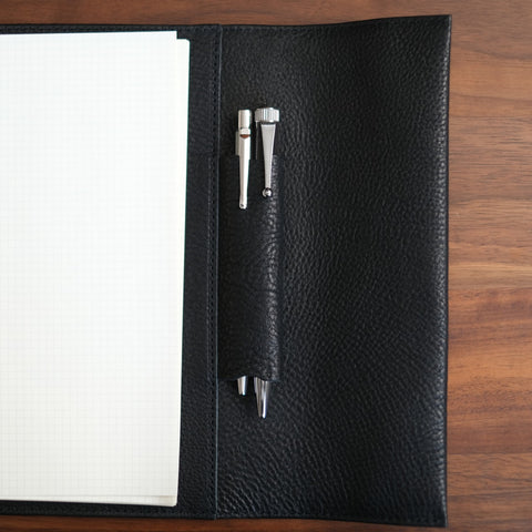 【ペブルヌメ】ペンを持ち歩くシステム手帳　A5サイズ　16mmリング　