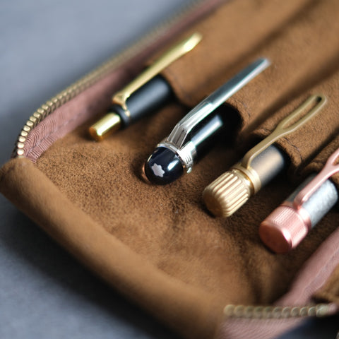 【3月中旬から下旬再販予定】【ペブルヌメ】4本差しジップペンケース