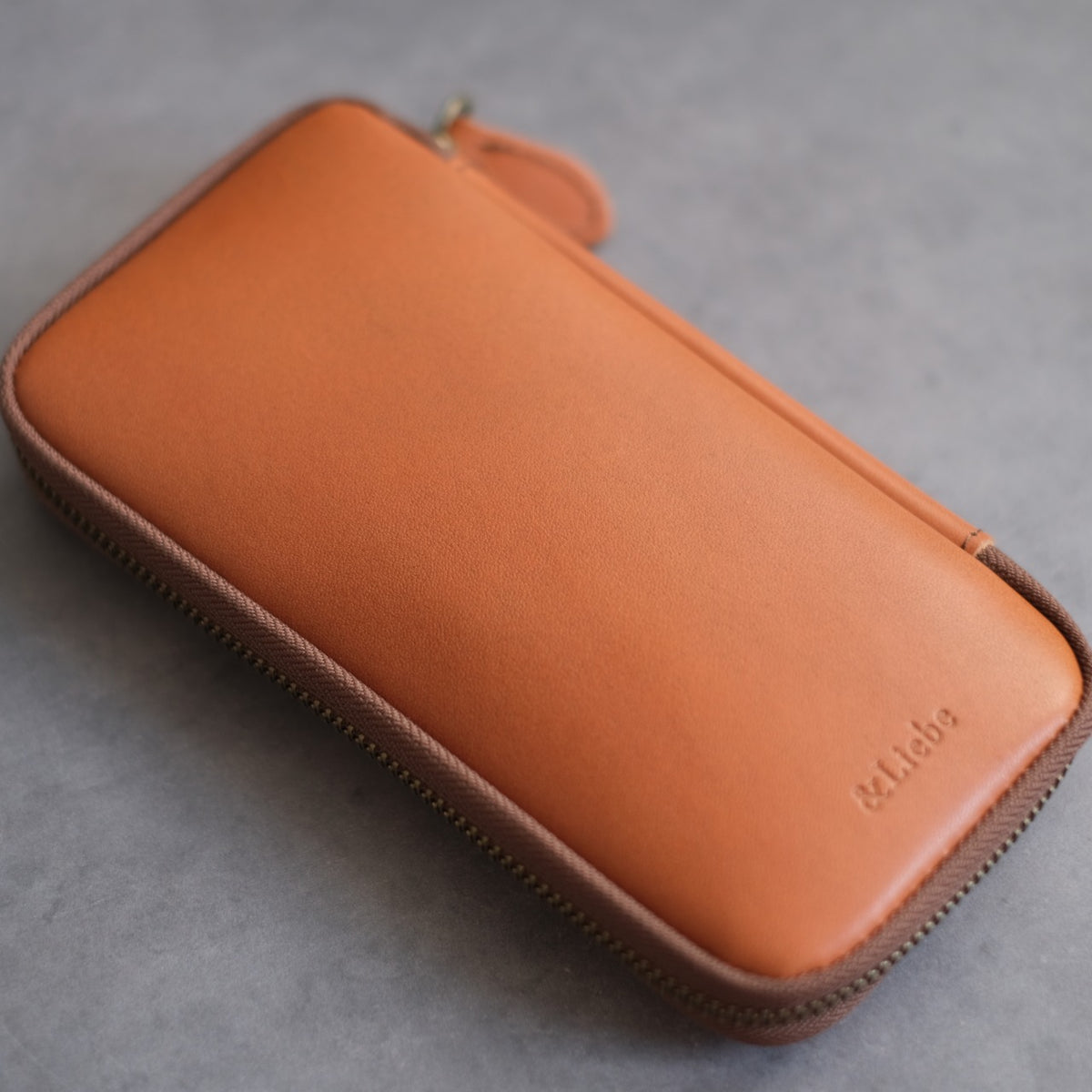 4-Slot Zipper Pen Case [Tochigi Leather]