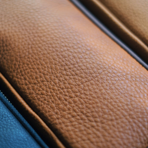 【3月中旬から下旬再販予定】【ペブルヌメ】4本差しジップペンケース