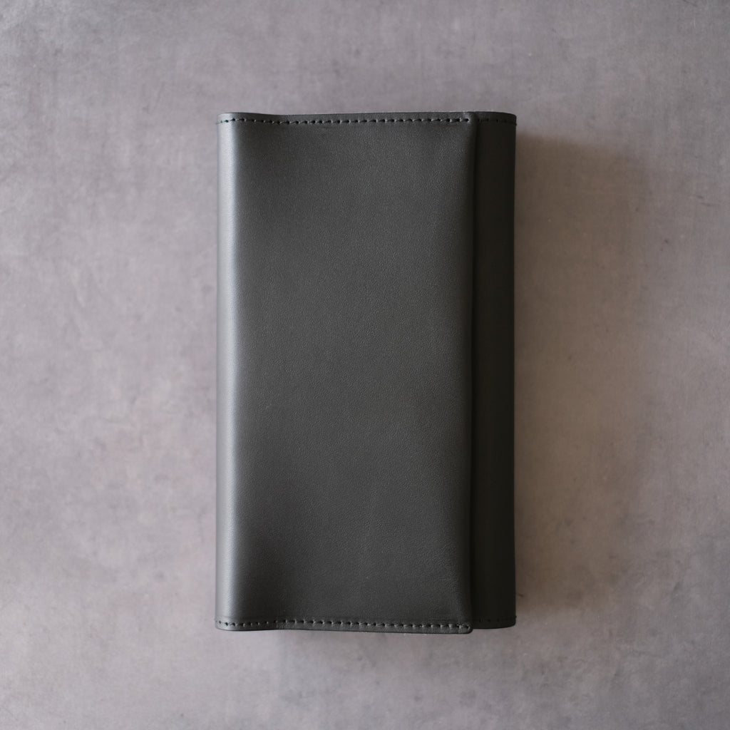 Carry your pen with you Hobonichi Weeks Compatible Cover Weeks MEGA Compatible [Tochigi Leather]
