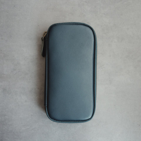 Zip pencil case to protect and view your 6 important pens [Tochigi Leather]