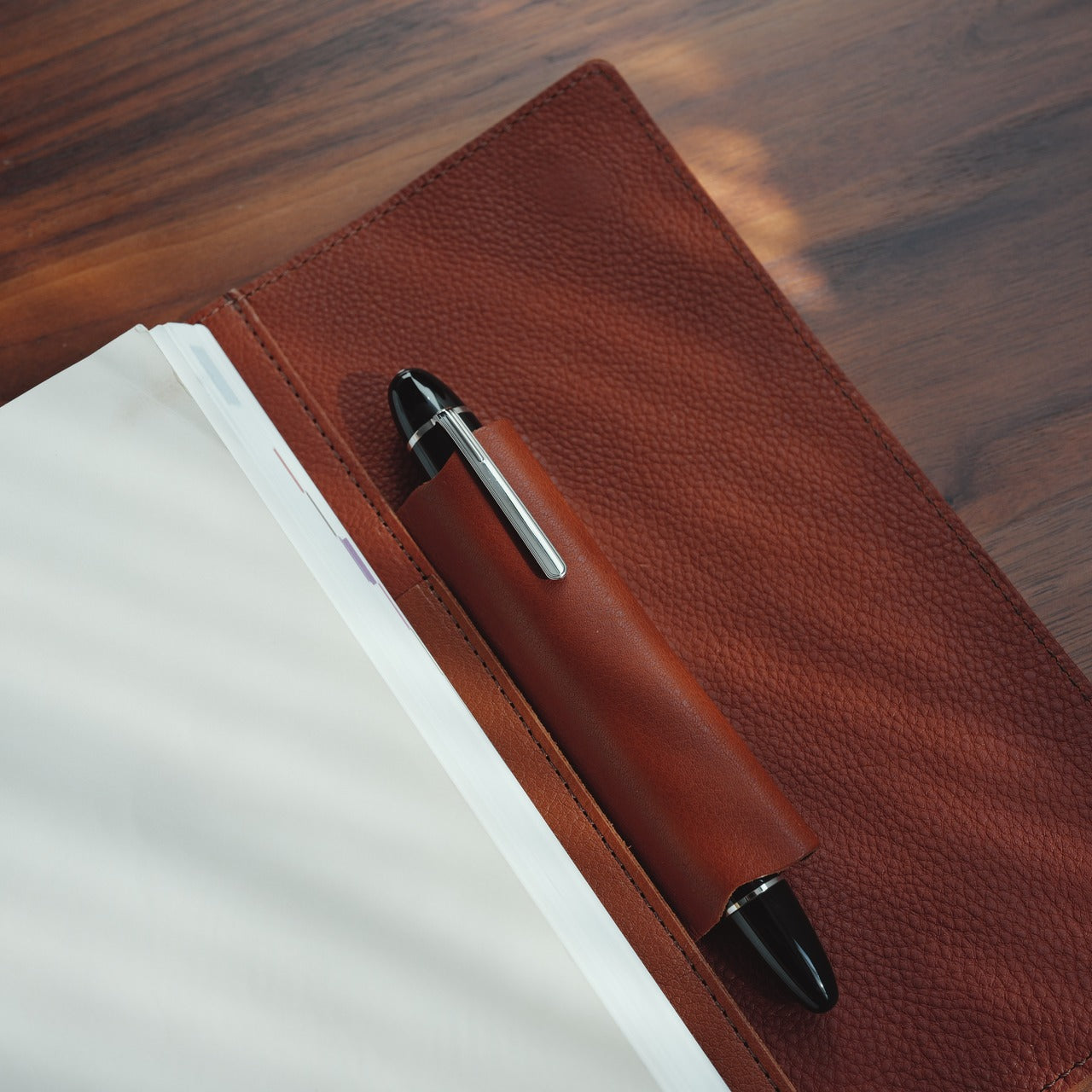 [Pebble Nume] Notebook cover for carrying around a pen A5 size