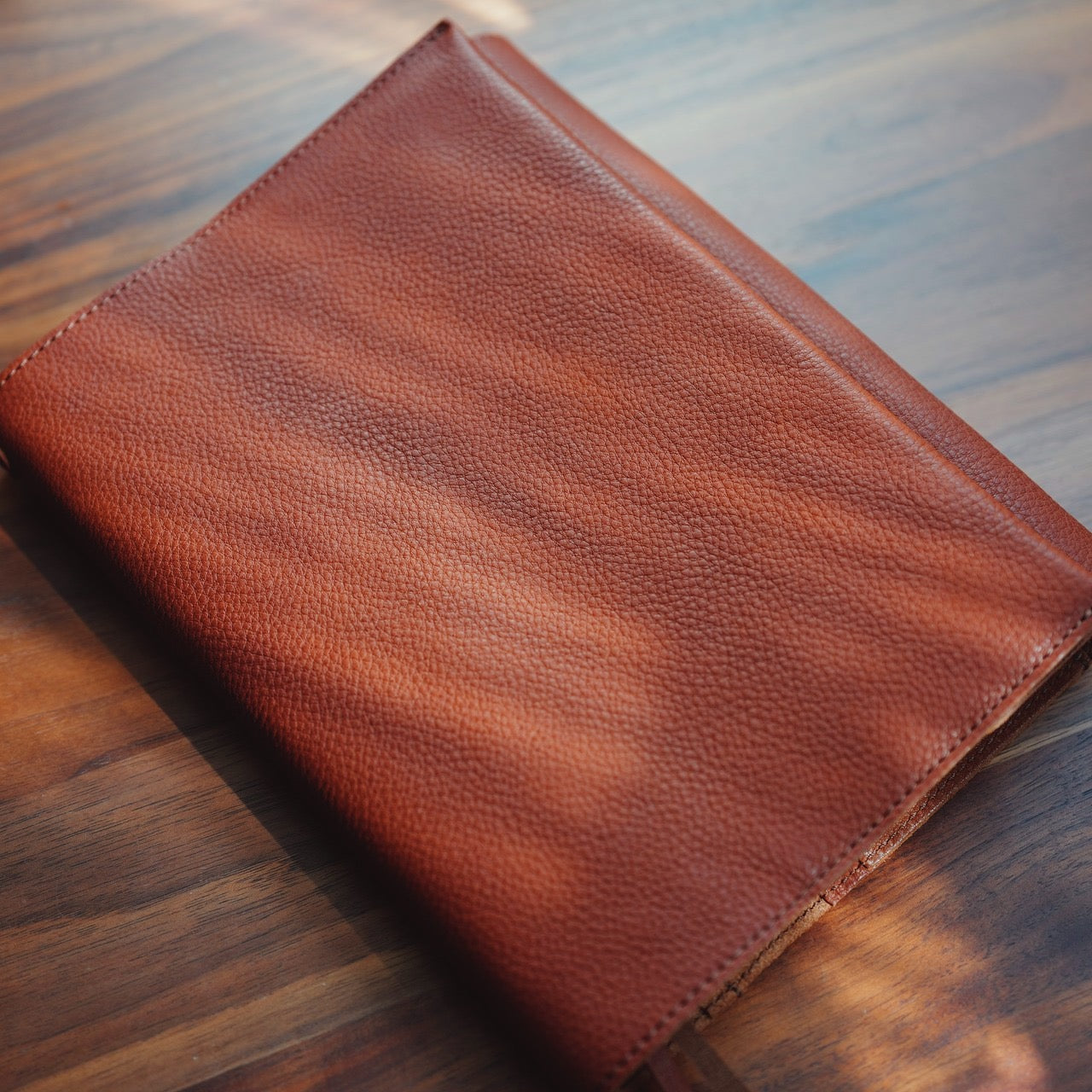 [Pebble Nume] Notebook cover for carrying around a pen A5 size